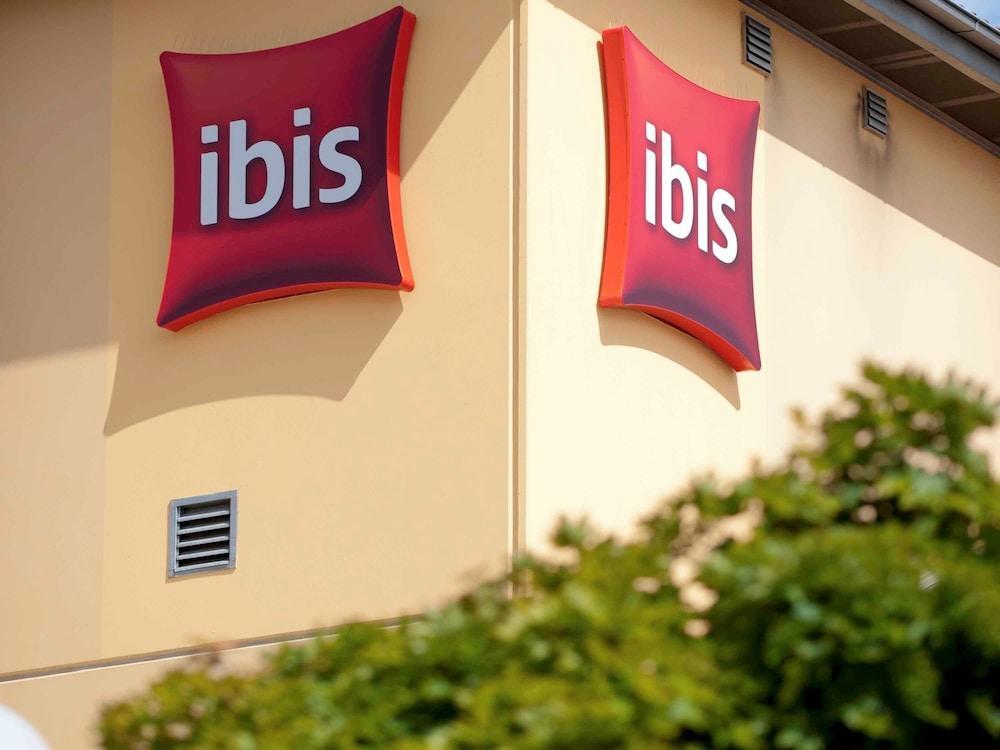 Hotel Ibis Koeln Frechen Exterior foto